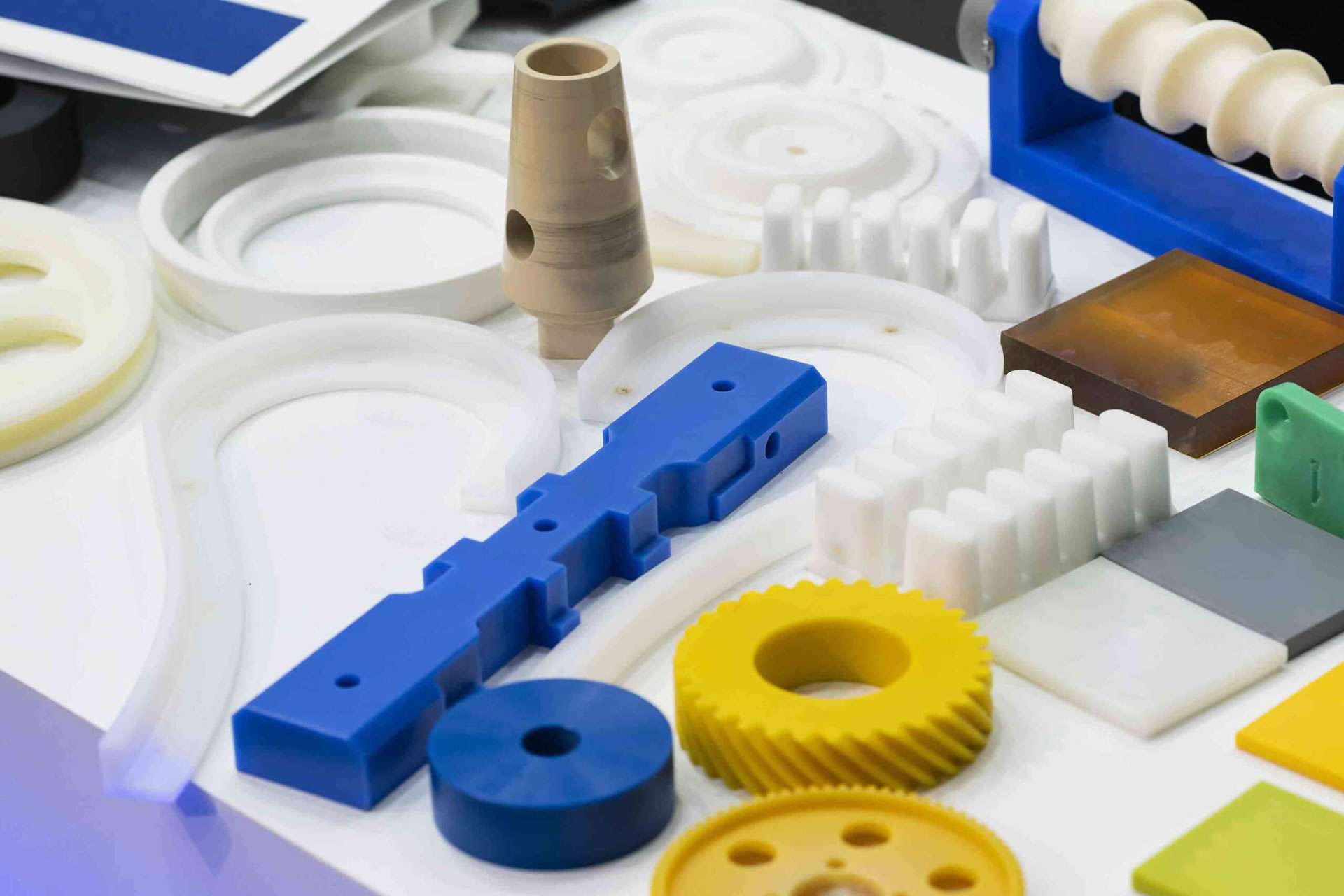 Injection moulded plastic components suppliers